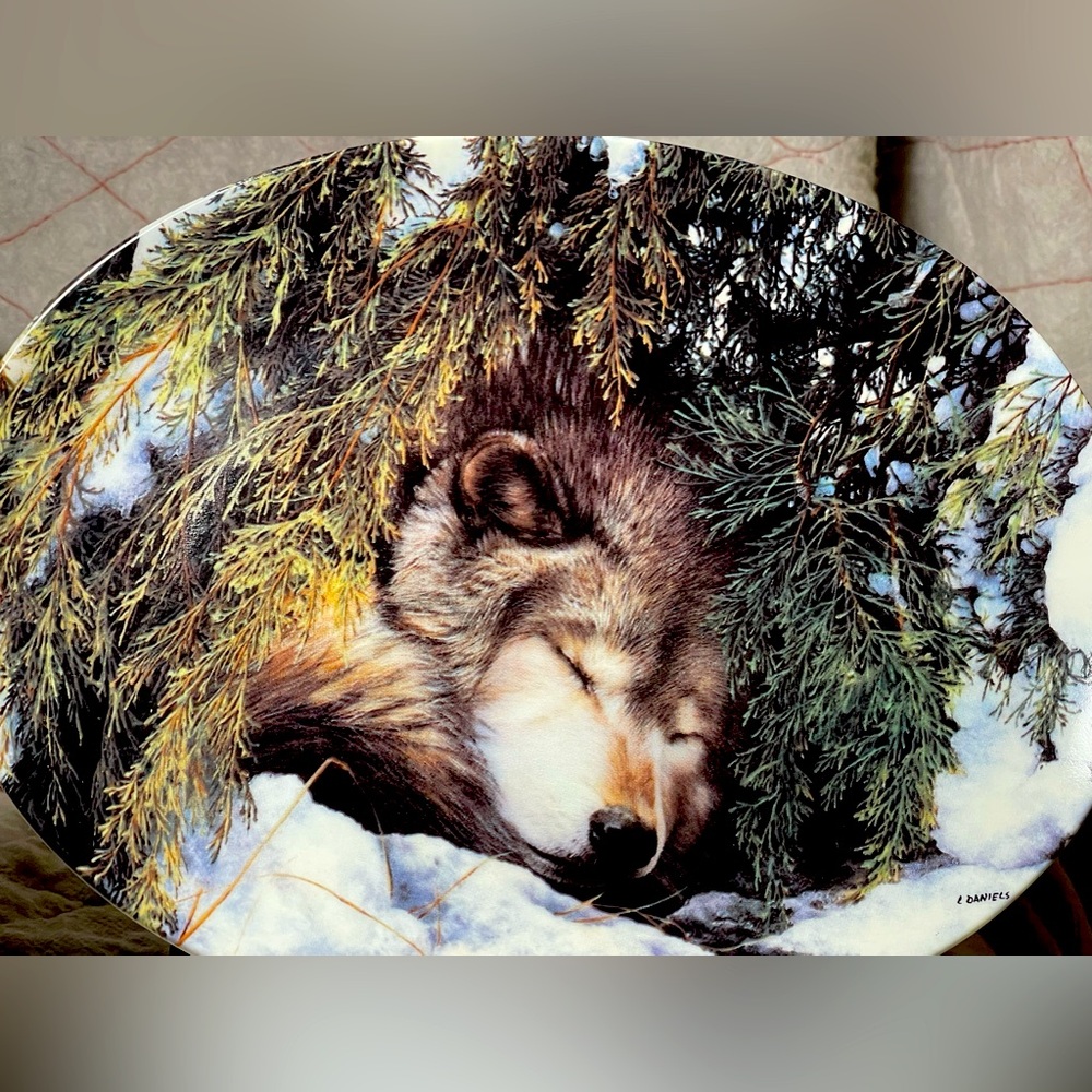 SWEET DREAMS Plate Timberland Secrets #1 Linda Daniels, Bradford Ex. Mint Cond.